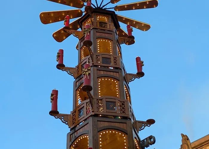 La Nuée Bleue